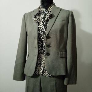 Calvin Klein Gray Pants Suit - 6P